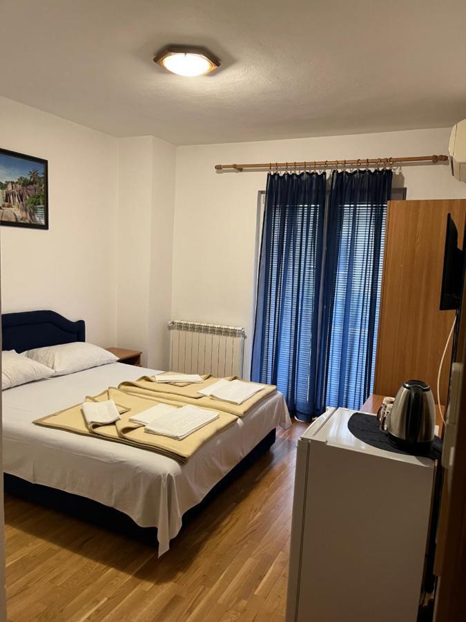 Apartmani Goran I Jelena Zec Будва Экстерьер фото