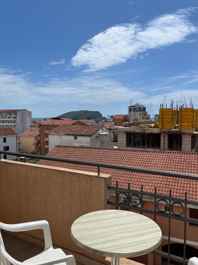 Apartmani Goran I Jelena Zec Будва Экстерьер фото