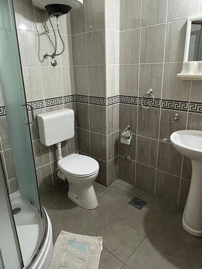 Apartmani Goran I Jelena Zec Будва Экстерьер фото
