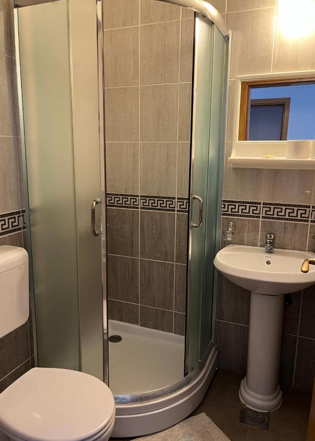 Apartmani Goran I Jelena Zec Будва Экстерьер фото